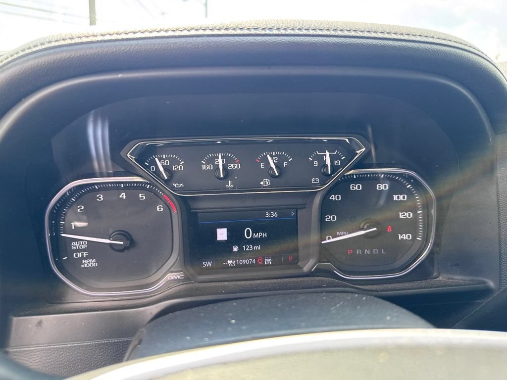 Used 2020 GMC Sierra 1500 SLT w/ SLT Premium Plus Package AWD/4WD image 16