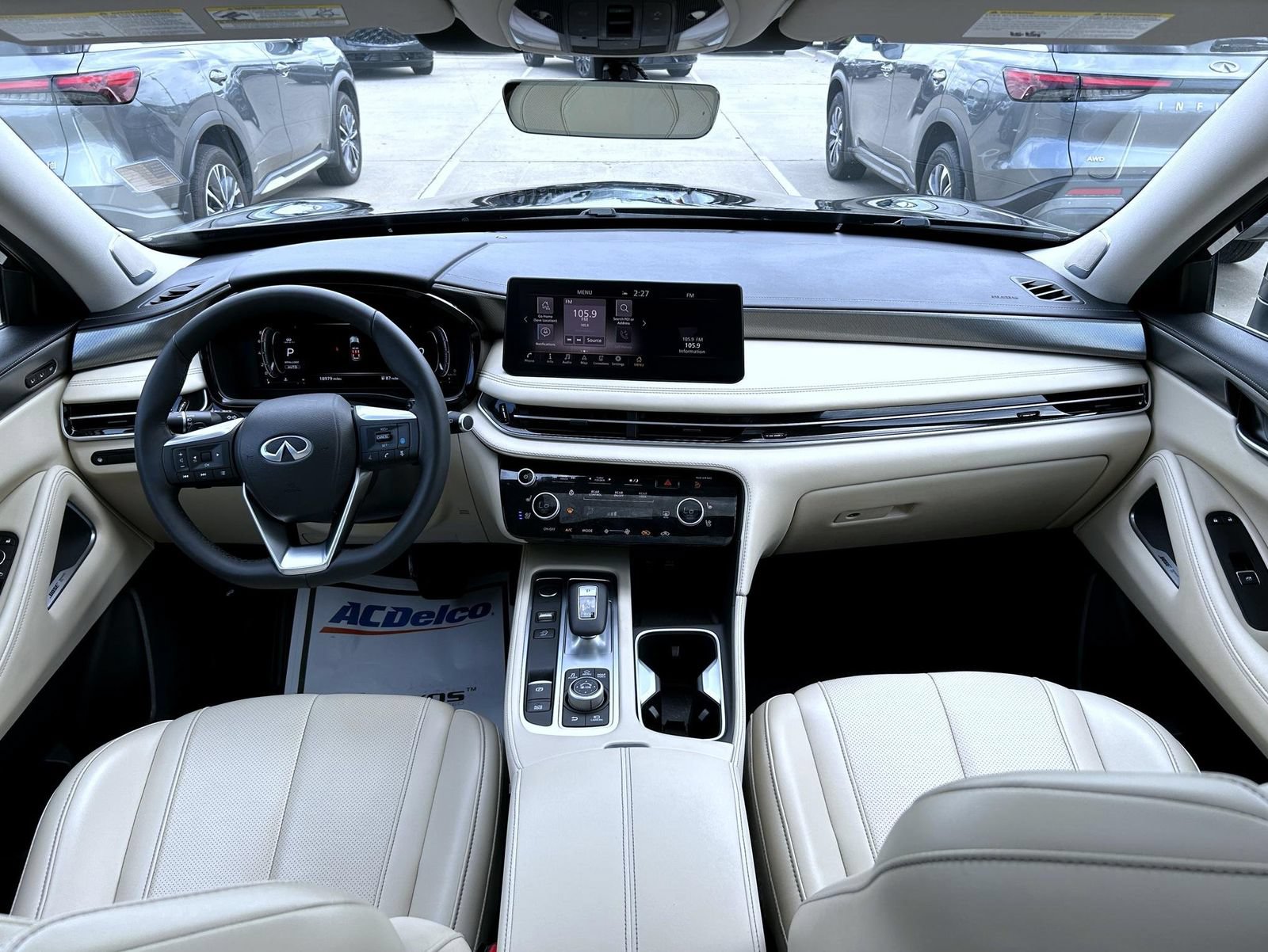Certified 2025 INFINITI QX60 Luxe AWD/4WD image 12