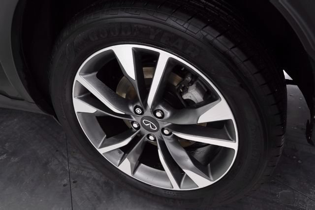 Used 2025 INFINITI QX60 Luxe AWD/4WD image 9