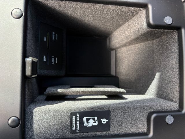 Certified 2026 Porsche Macan S AWD/4WD image 23