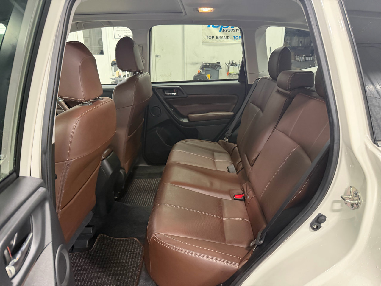 Used 2017 Subaru Forester 2.5i Touring w/ Popular Package #2 image 26