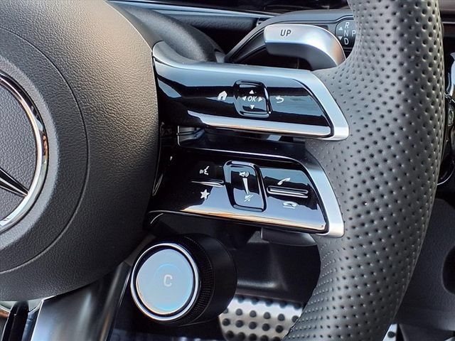New 2026 Mercedes-Benz GLA 35 AMG 4MATIC image 10