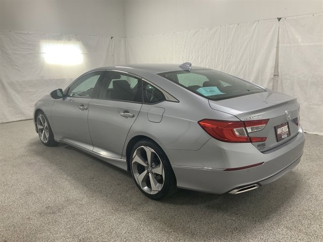 Used 2019 Honda Accord Touring image 7