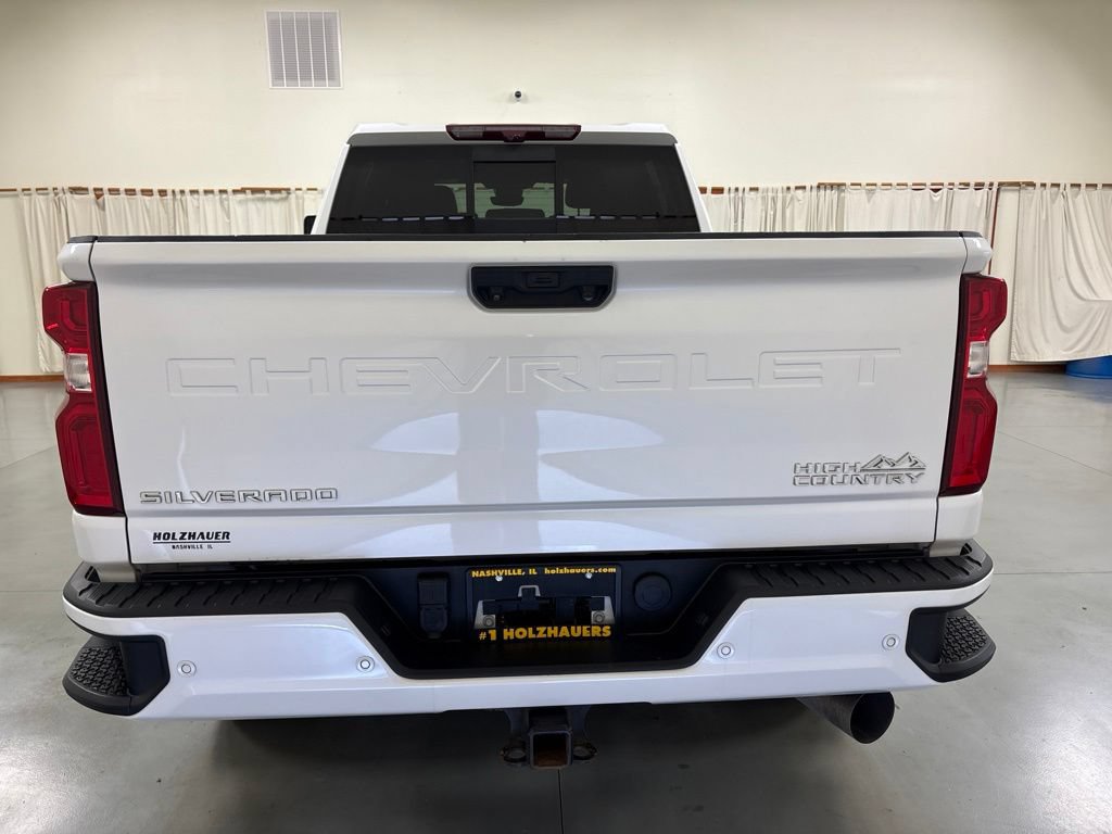 Used 2024 Chevrolet Silverado 2500 High Country w/ High Country Premium Package AWD/4WD image 7