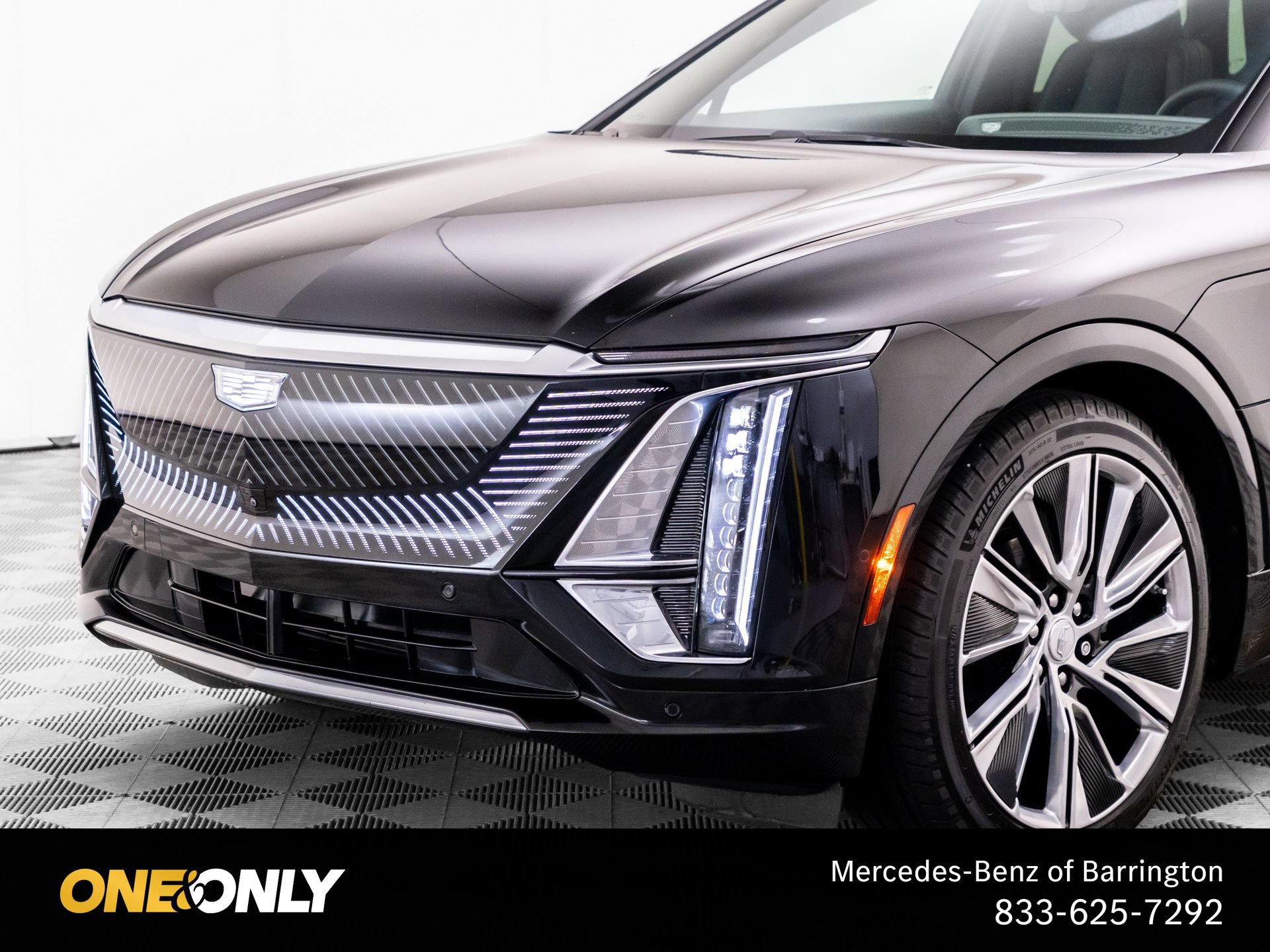 Used 2025 Cadillac Lyriq Luxury w/ LPO, Floor Liner Package AWD/4WD image 36