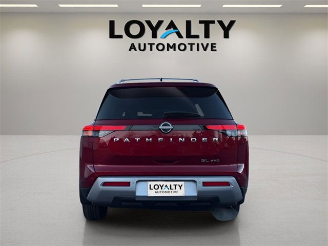 Used 2023 Nissan Pathfinder SL image 4