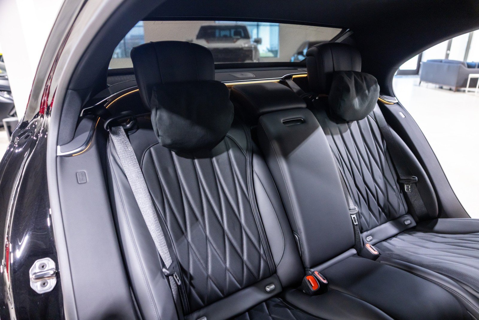 Used 2024 Mercedes-Benz S 63 AMG S w/ AMG Night Package image 32