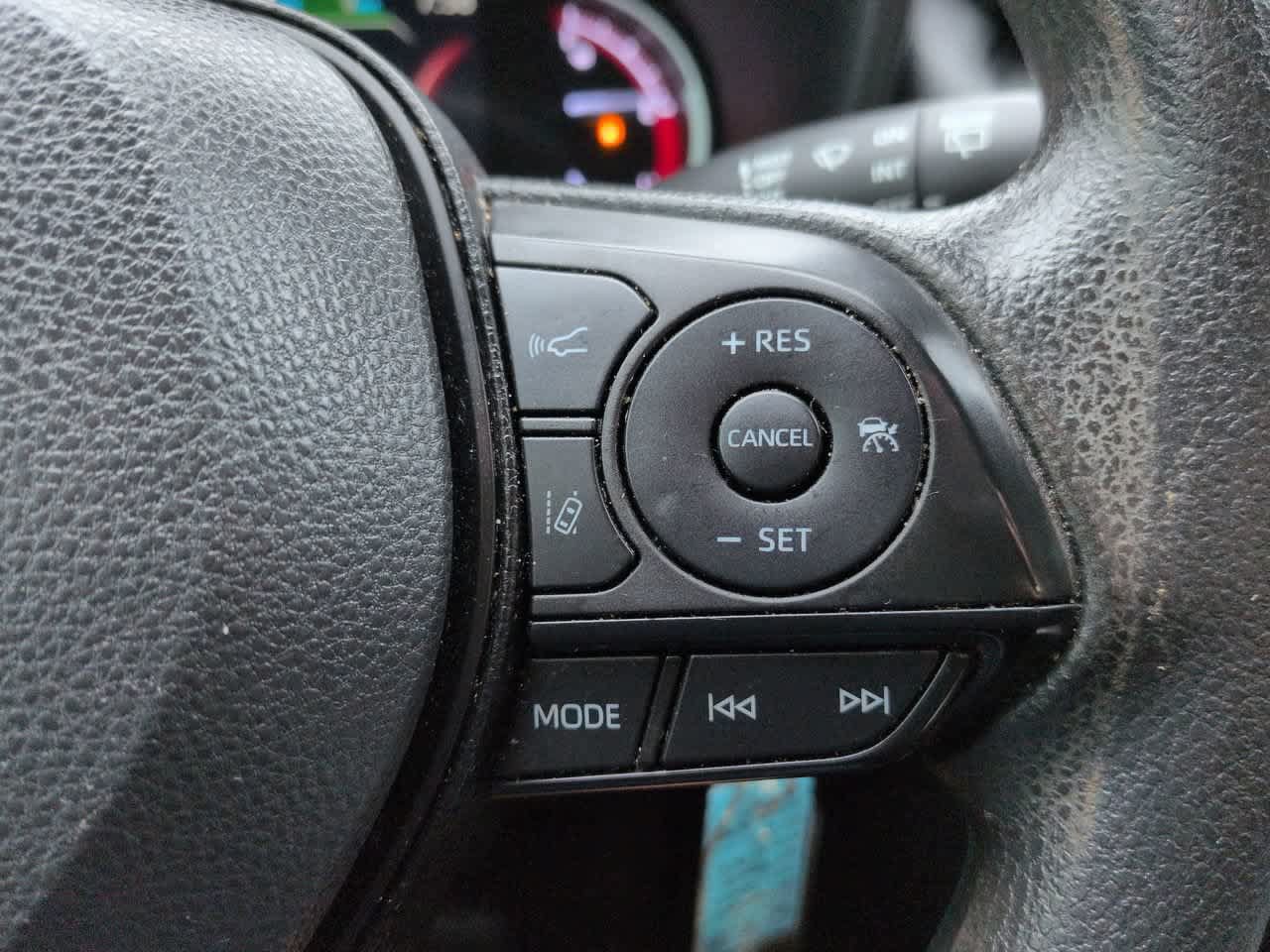 Certified 2024 Toyota RAV4 LE FWD image 23
