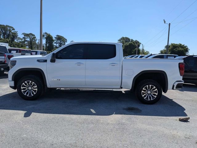 Used 2022 GMC Sierra 1500 AT4 w/ Technology Package AWD/4WD image 6