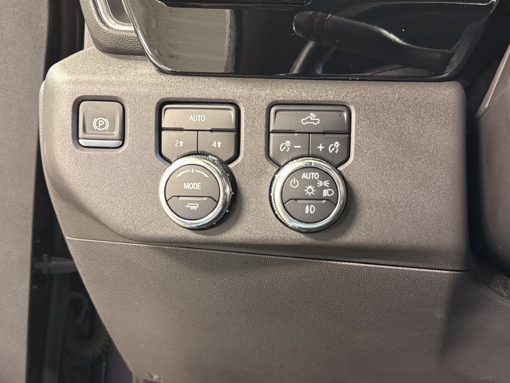 Used 2024 GMC Sierra 1500 Elevation AWD/4WD image 29