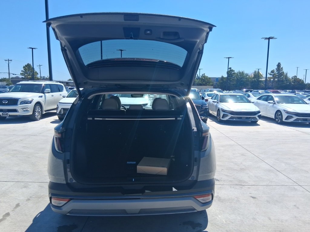 New 2025 Hyundai Tucson SEL image 14