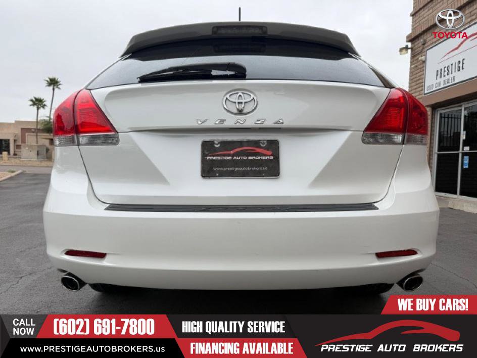 Used 2011 Toyota Venza Limited w/ Leather Pkg FWD image 13