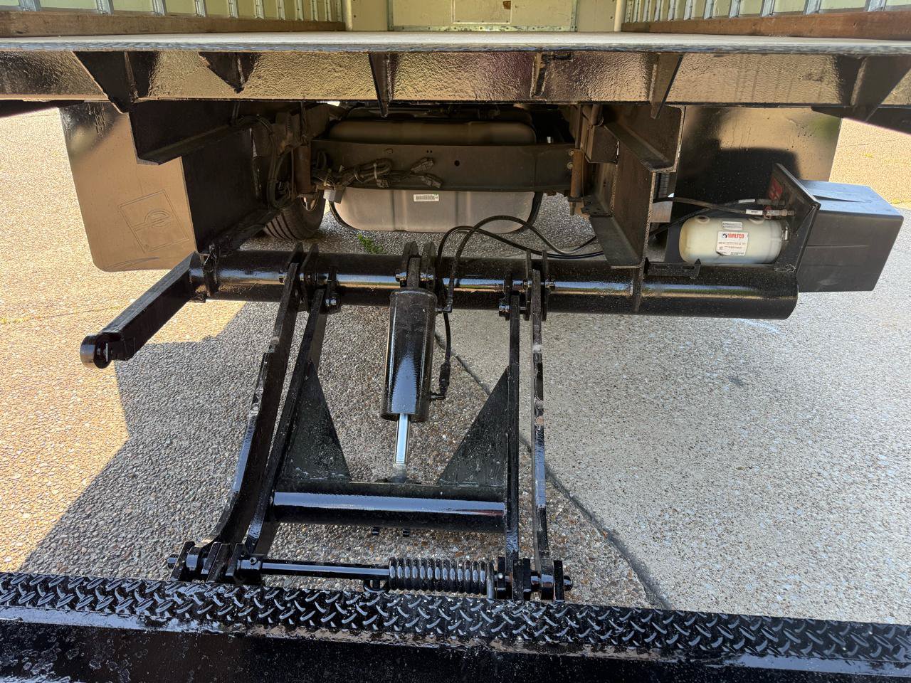 Used 2024 Ford E-350 and Econoline 350 Super Duty w/ Power Windows & Locks Group RWD image 10