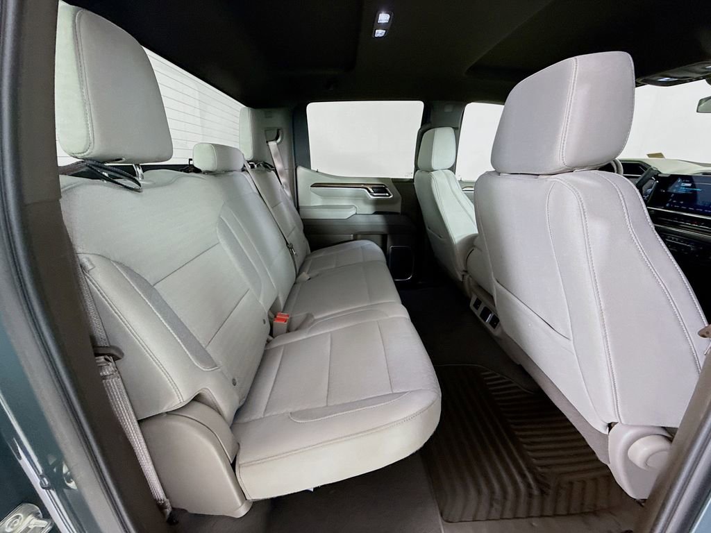 Used 2025 Chevrolet Silverado 1500 LT image 28