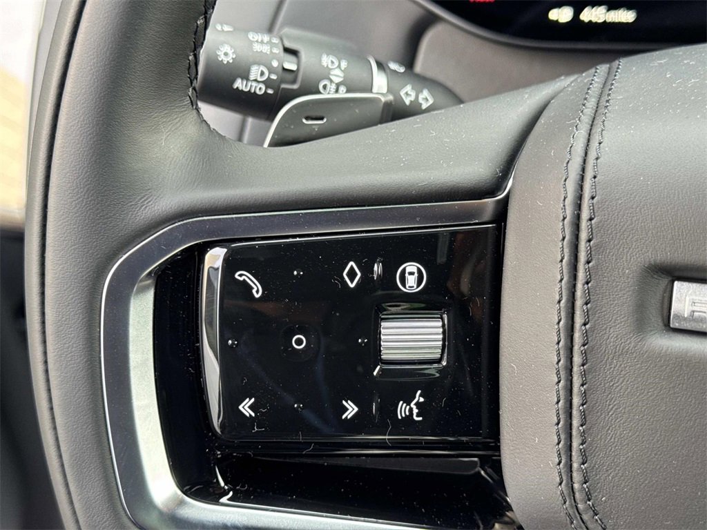 New 2025 Land Rover Range Rover Sport SE image 30