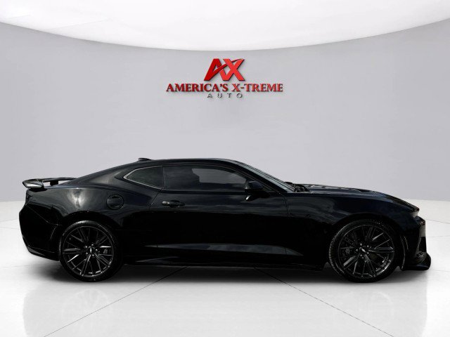 Used 2017 Chevrolet Camaro ZL1 image 7