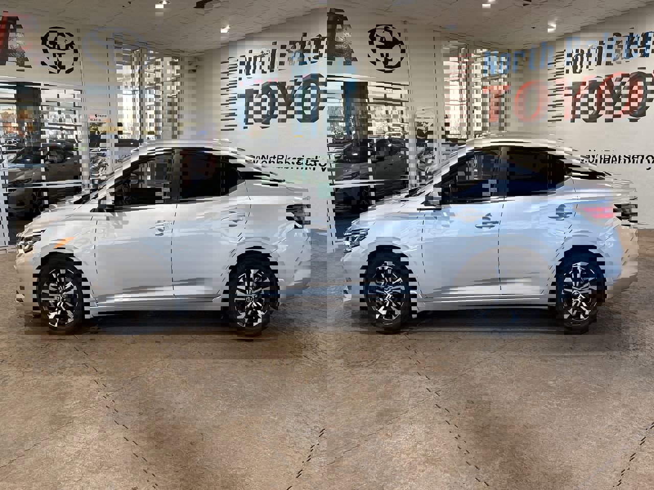 Used 2022 Nissan Sentra SV image 7