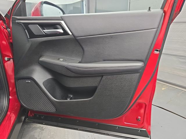 Used 2025 Mitsubishi Outlander SE image 43