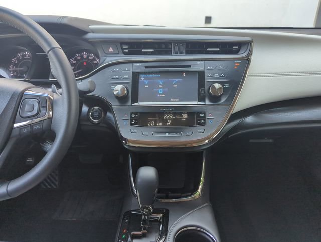 Used 2018 Toyota Avalon XLE Premium w/ Carpet Mat Package image 22