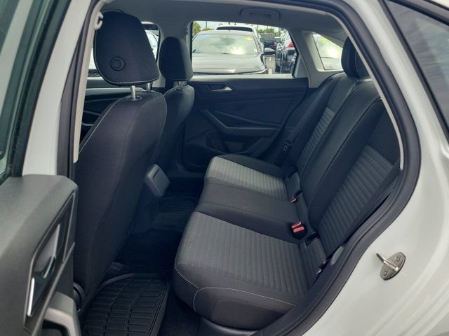 Used 2025 Volkswagen Jetta S FWD image 11