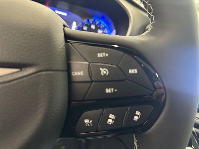 New 2027 Chrysler Pacifica Limited FWD image 32