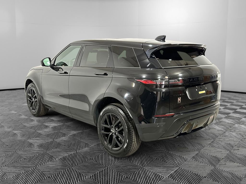 Used 2025 Land Rover Range Rover Evoque Dynamic SE image 3