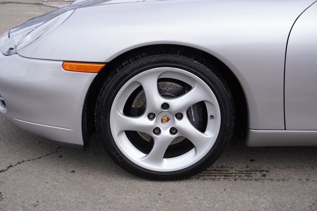 Used 2001 Porsche 911 Carrera RWD image 10