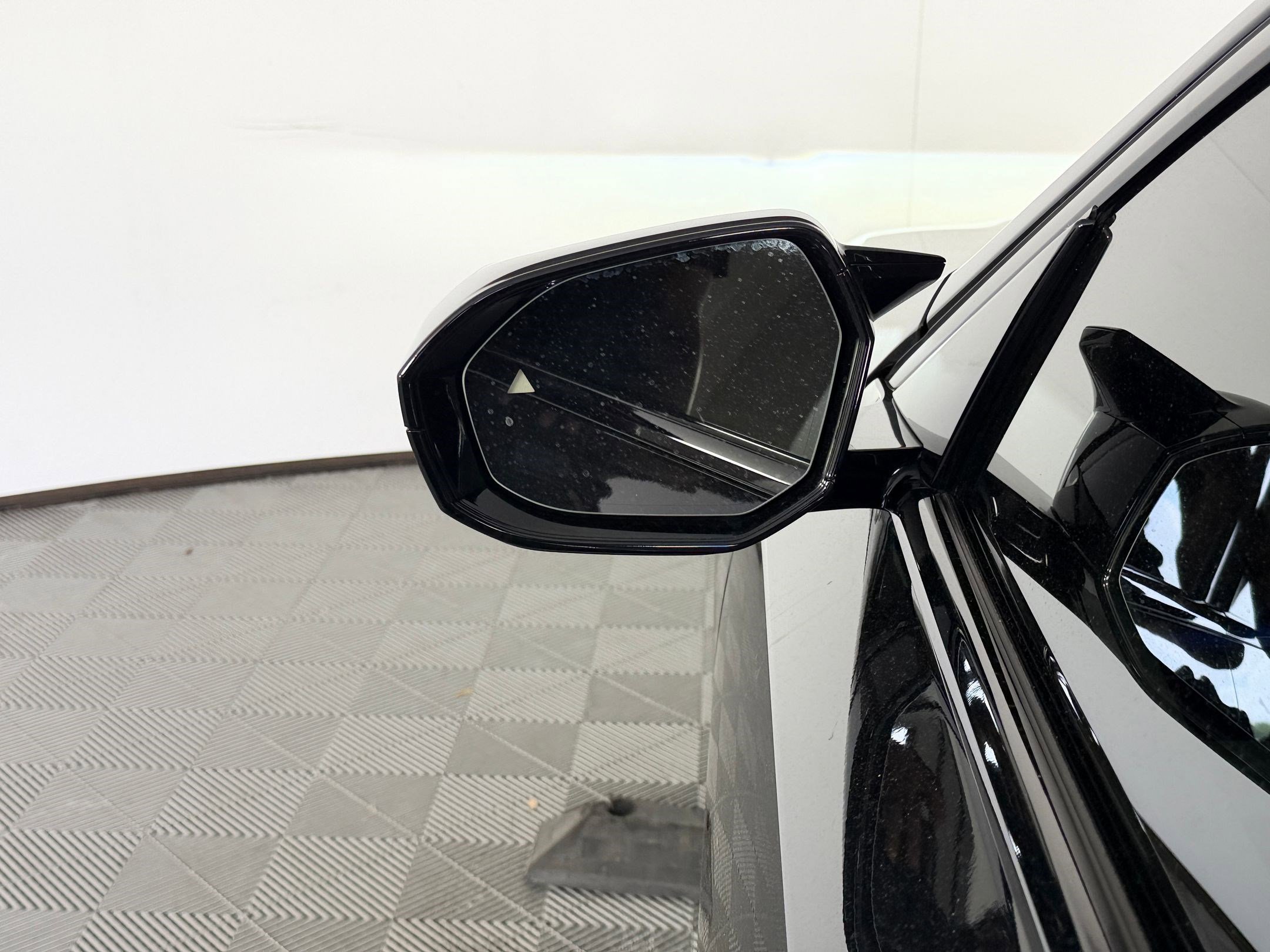 Used 2024 BMW i5 M60 w/ Executive Package AWD/4WD image 20