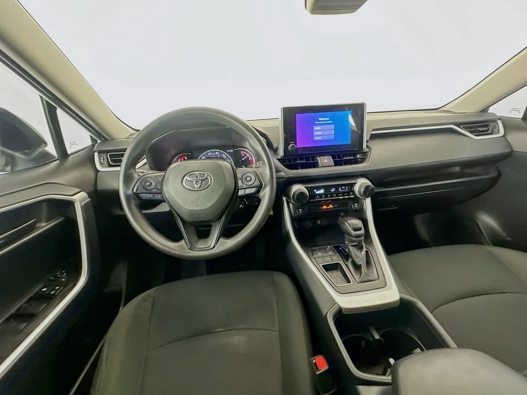 Certified 2025 Toyota RAV4 LE FWD image 17