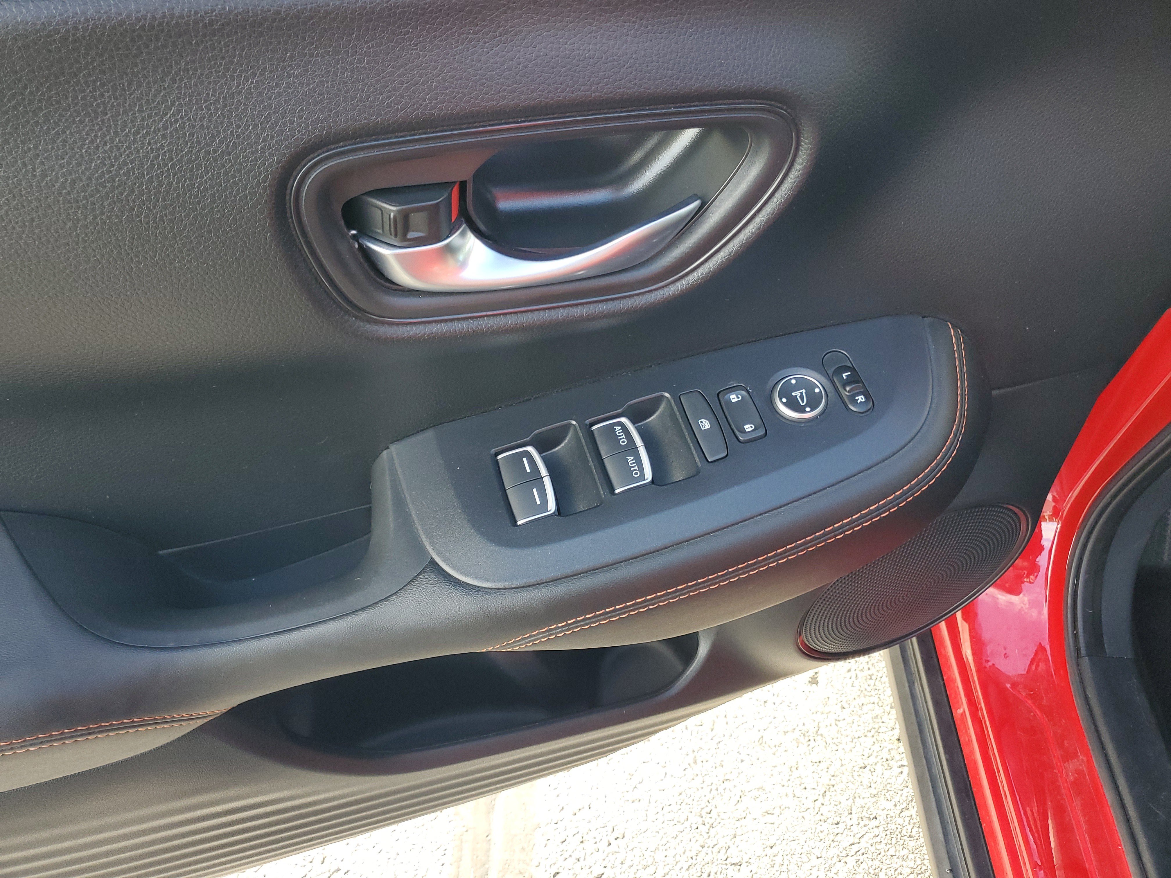 Used 2024 Honda HR-V Sport image 22