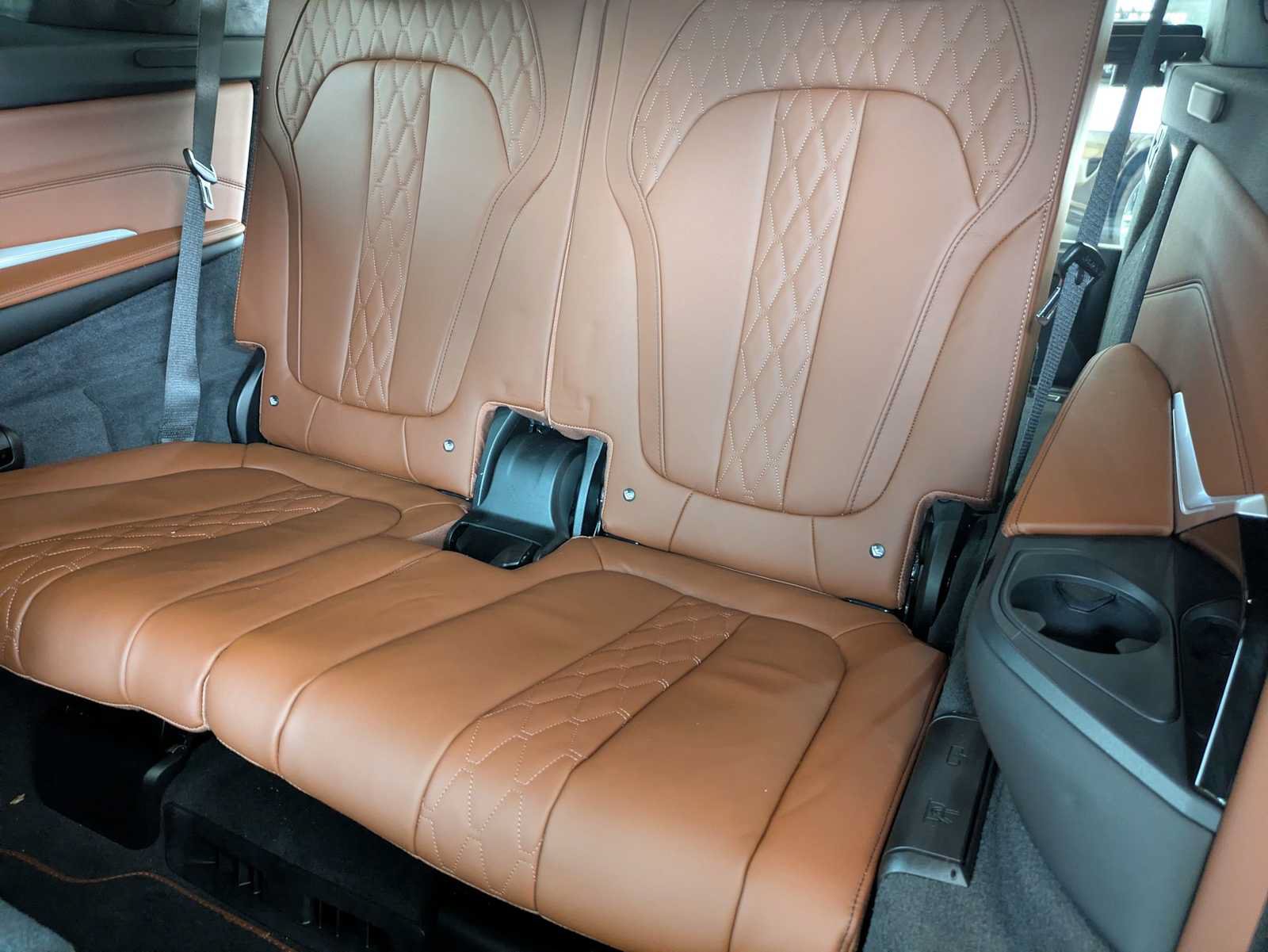 Used 2024 BMW X7 M60i w/ Executive Package AWD/4WD image 23