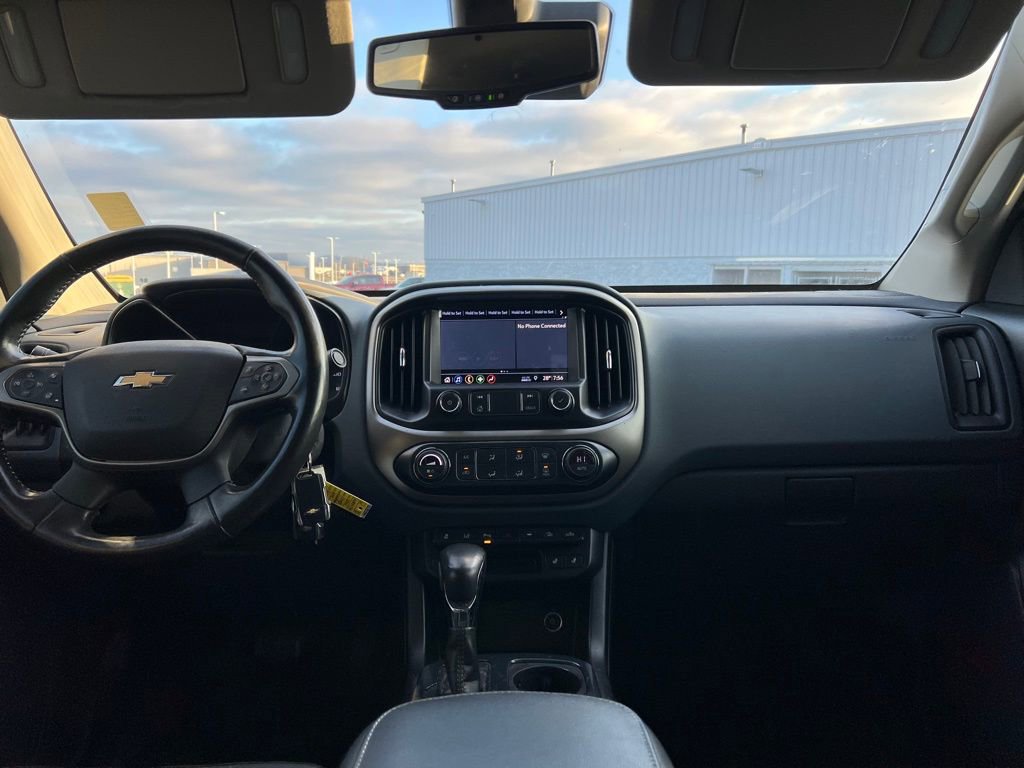 Used 2022 Chevrolet Colorado Z71 w/ Safety Package image 16