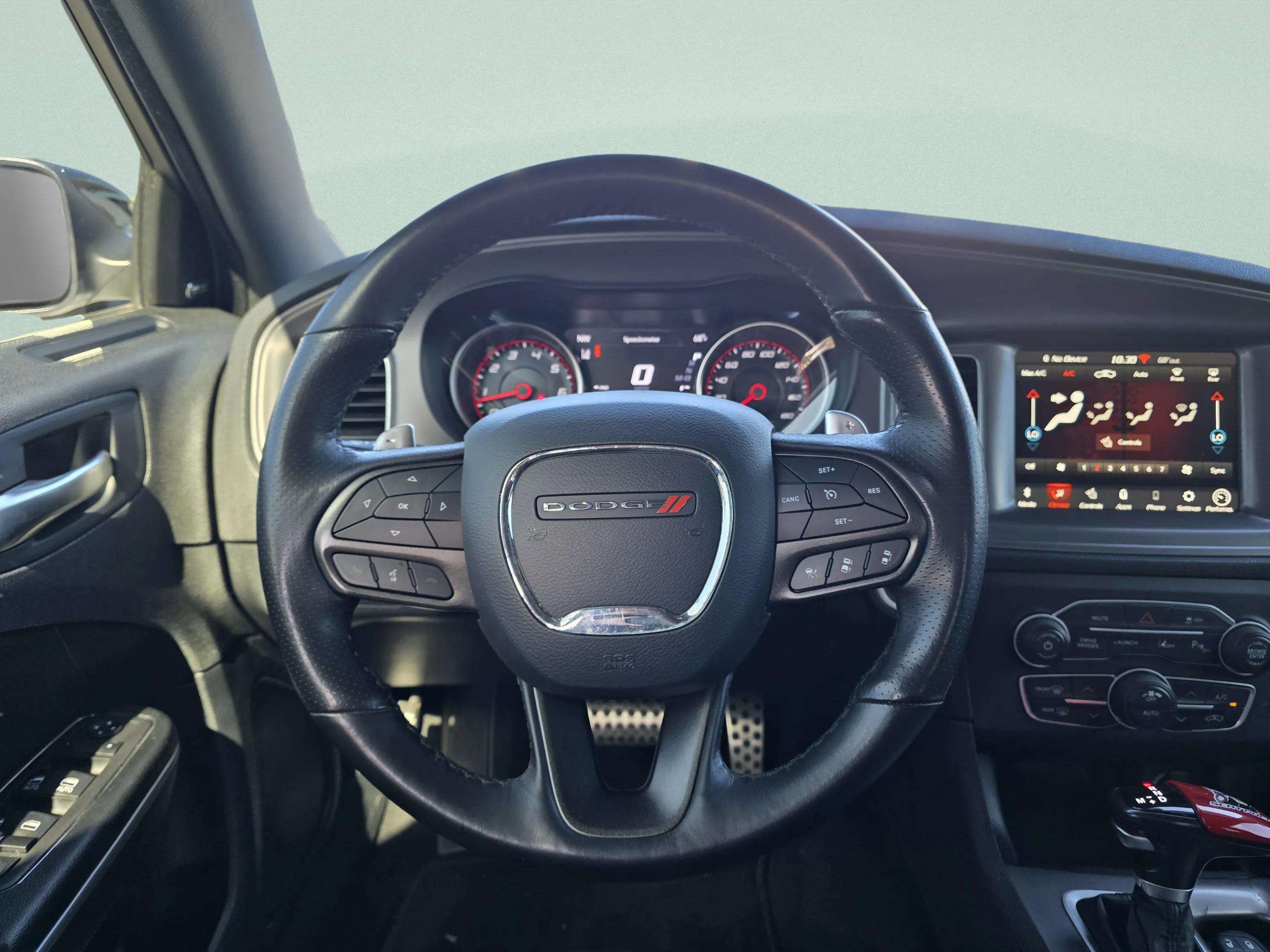 Used 2023 Dodge Charger Scat Pack w/ Technology Group RWD image 19