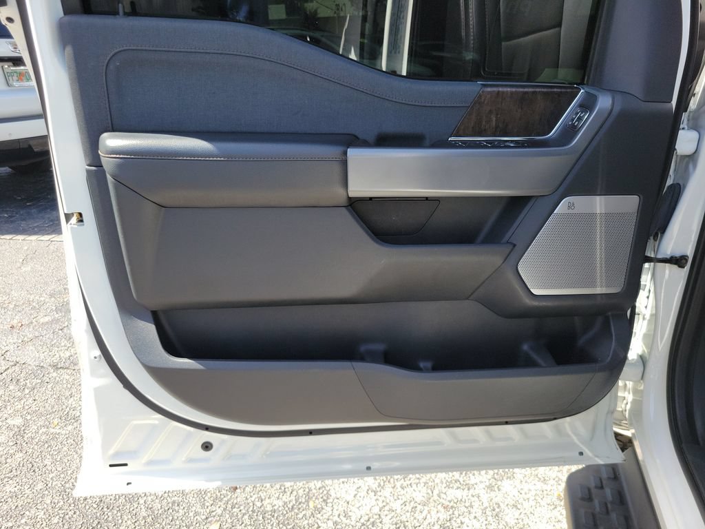 Used 2023 Ford F150 Lightning Lariat AWD/4WD image 18