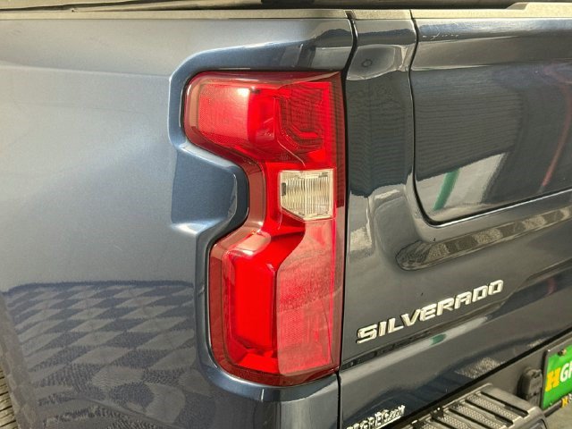 Used 2022 Chevrolet Silverado 1500 Custom w/ Safety Confidence Package RWD image 34