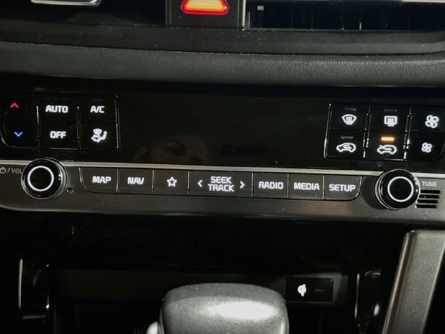 Used 2024 Kia Seltos EX AWD/4WD image 23