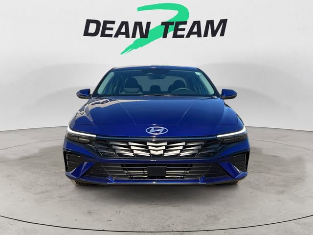 New 2026 Hyundai Elantra Limited w/ Cargo Package image 2