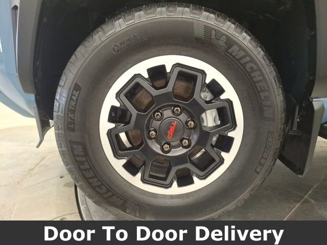 Used 2025 Toyota 4Runner TRD Off-Road Premium w/ Tow Technology Package image 59