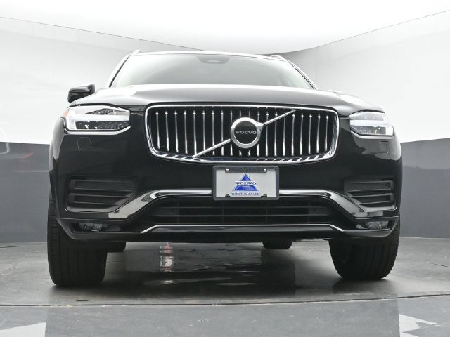Used 2023 Volvo XC90 B6 Core w/ Protection Package Premier AWD/4WD image 35