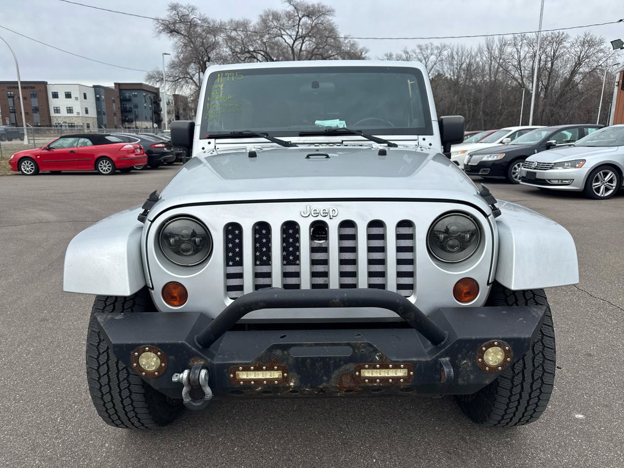 Used 2012 Jeep Wrangler Unlimited Sahara w/ Connectivity Group AWD/4WD image 2