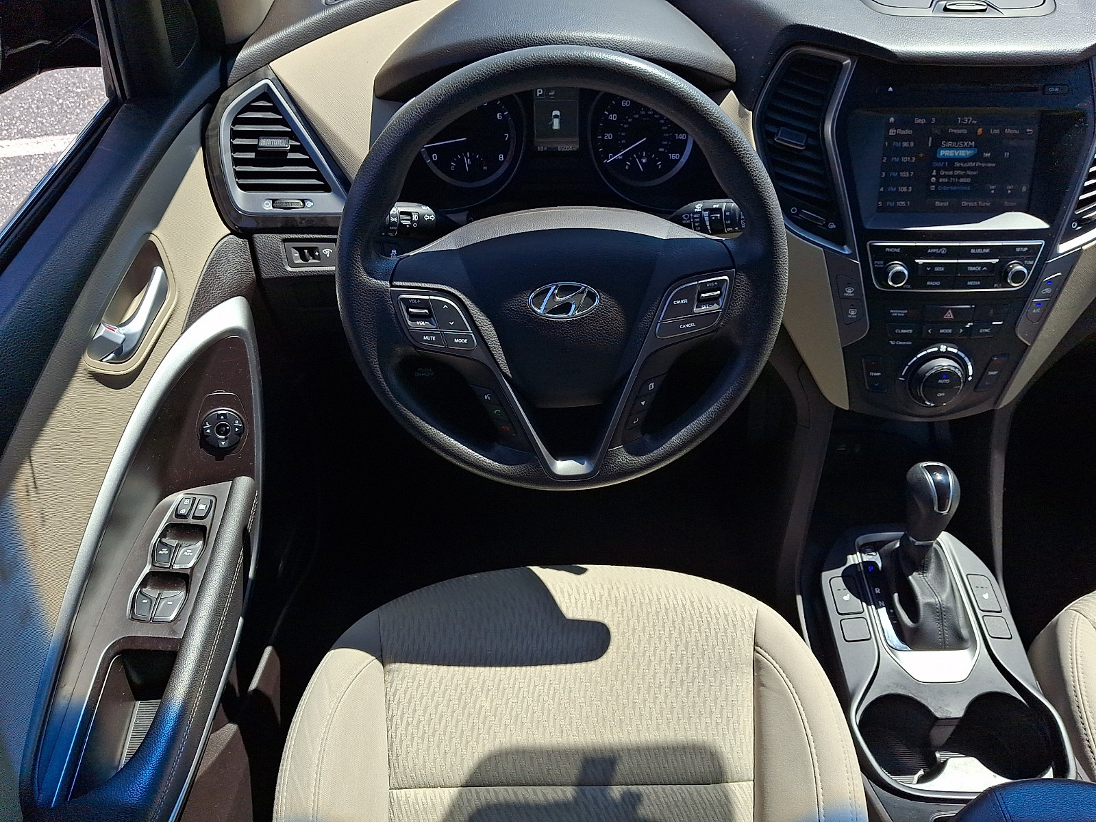 Used 2018 Hyundai Santa Fe Sport w/ 2.4L Value Package 02 AWD/4WD image 11