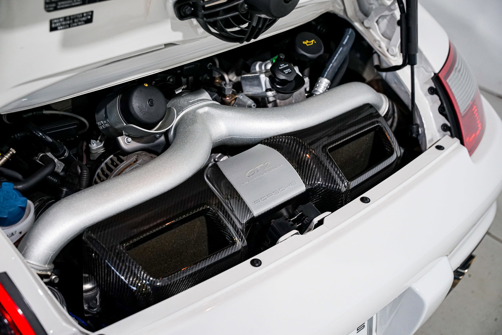 Used 2009 Porsche 911 GT2 image 55