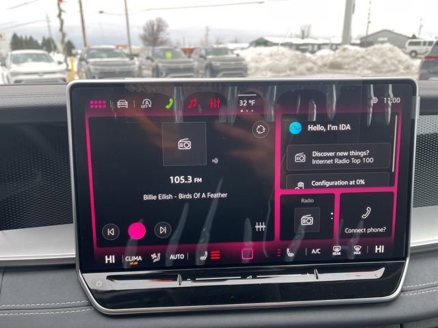 New 2026 Volkswagen Tiguan SE image 9