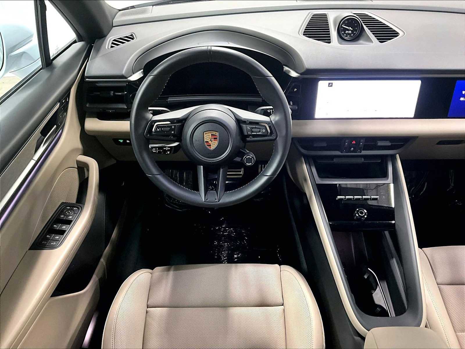 Used 2024 Porsche Macan 4 Electric image 16