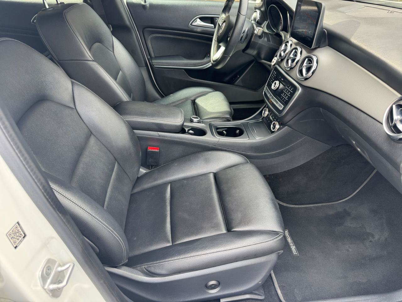 Used 2018 Mercedes-Benz GLA 250 4MATIC image 13
