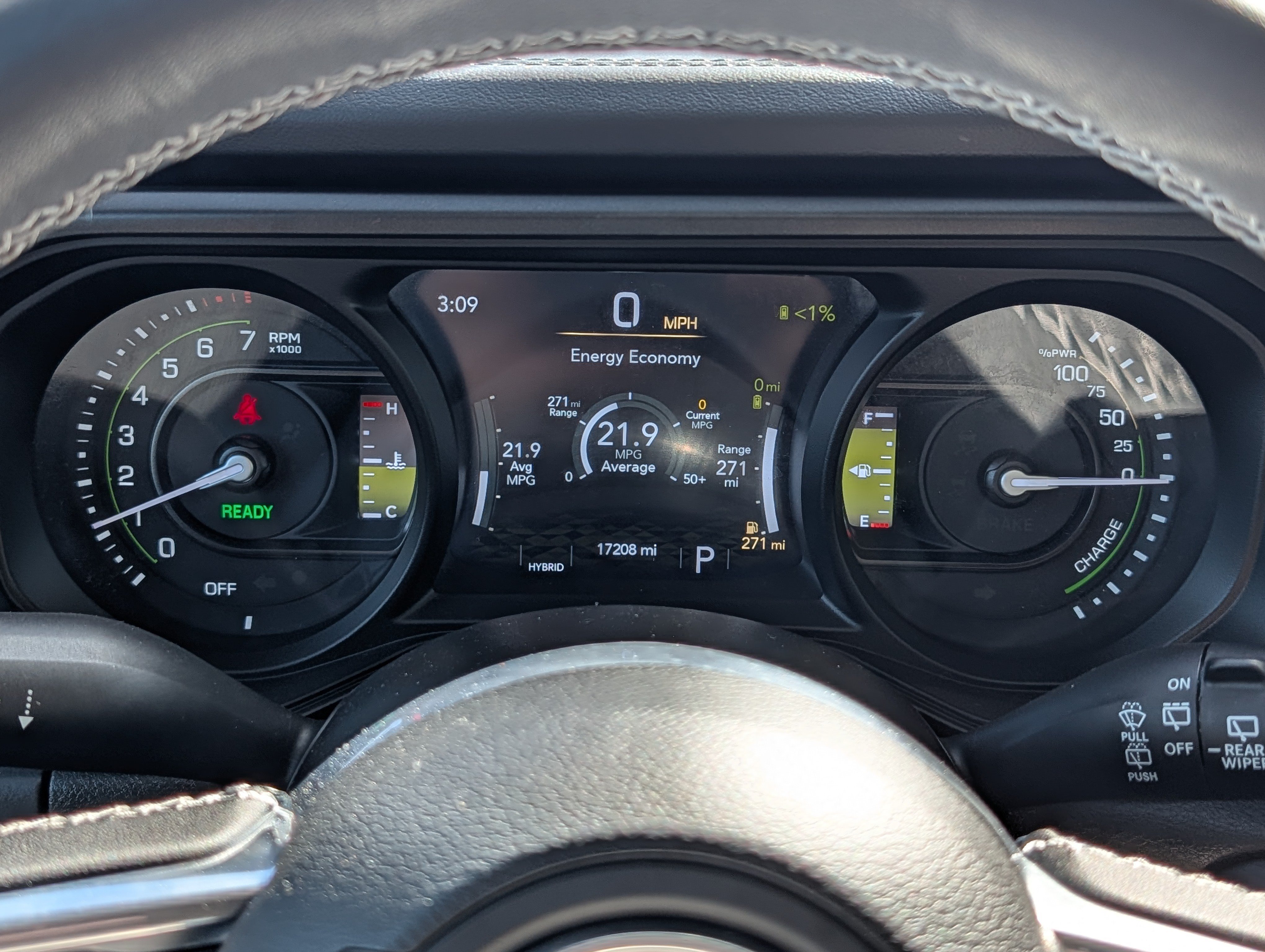Used 2025 Jeep Wrangler Unlimited Sahara AWD/4WD image 21