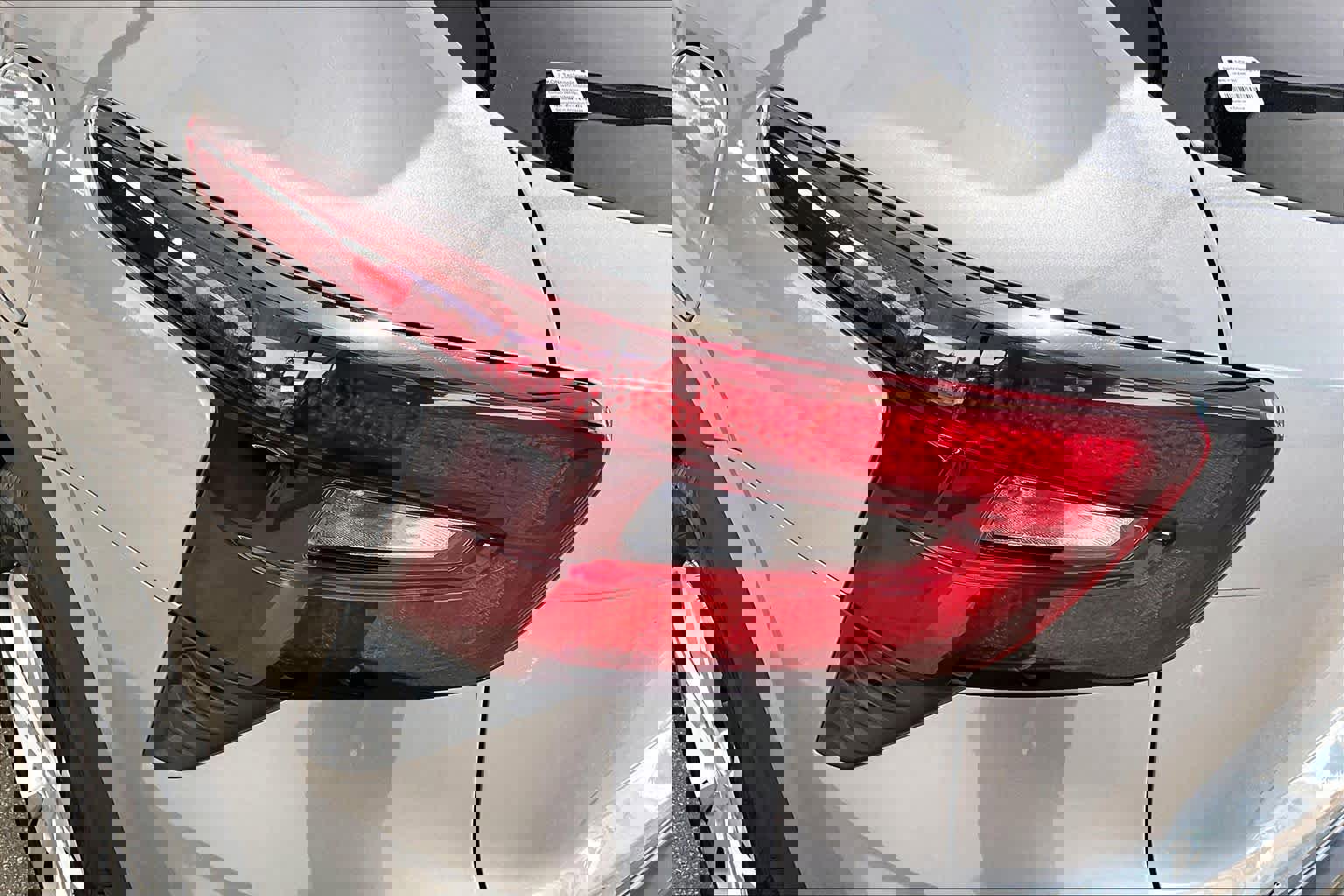 Used 2025 Chevrolet Trax LS image 28