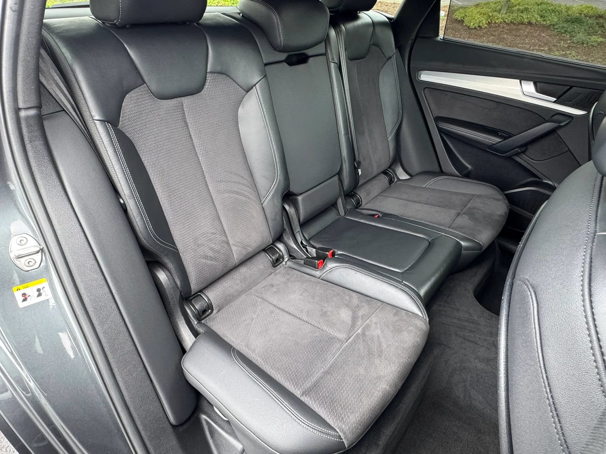 Used 2023 Audi Q5 e Prestige w/ Prestige Package AWD/4WD image 34