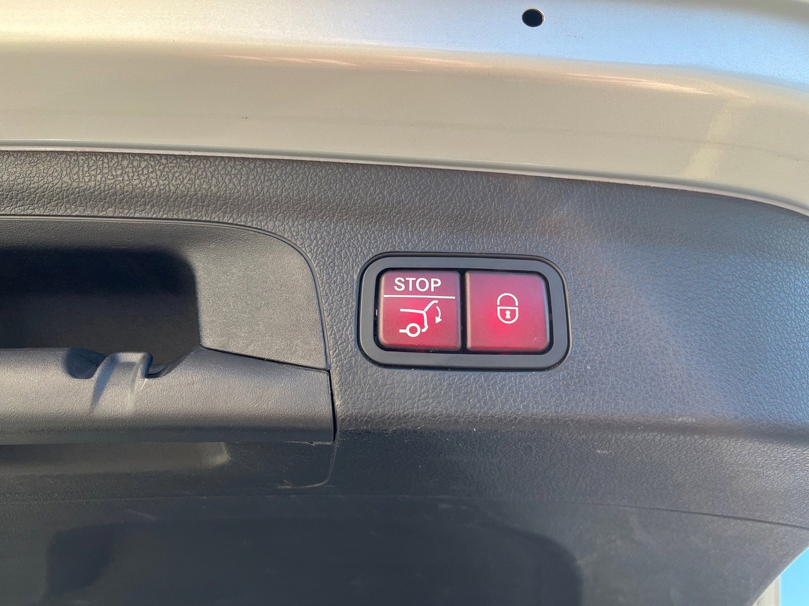 Used 2020 Mercedes-Benz GLE 350 4MATIC image 33