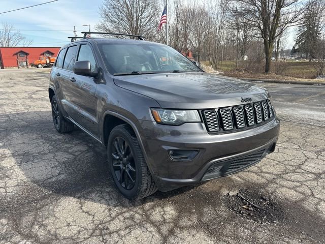 Used 2021 Jeep Grand Cherokee Laredo X image 7